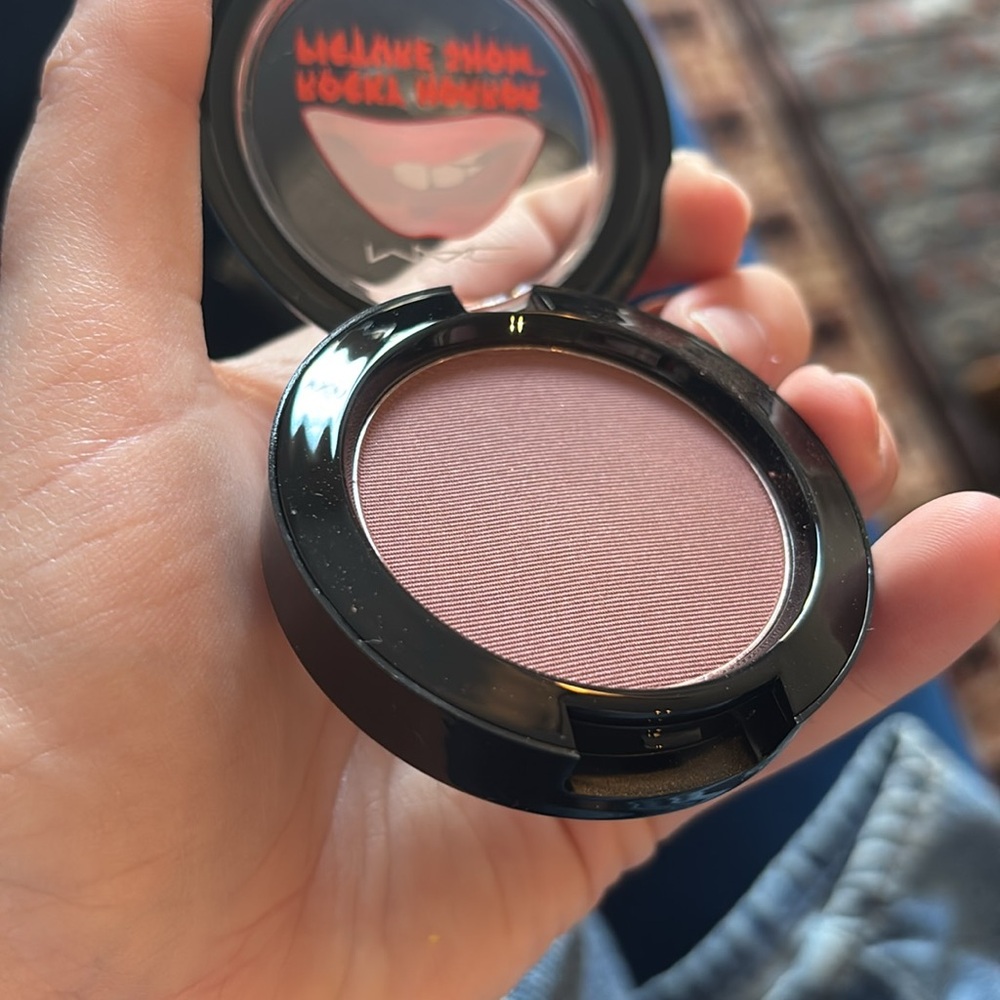 NWT MAC Rocky Horror Picture Show Blush in Crazed Imagination - Picture 5 of 6
